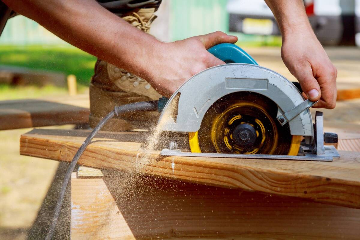 Quelles sont les précautions à prendre lors de l&#8217;usage d&#8217;une scie circulaire ? Riedisheim
